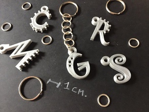 3d-Buchstaben Schlüsselanhänger mehr alphabet keychain keyring 3dletters Briefe font gadgets 3dprint 3dmodel 3d print model - Mito3D