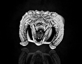 balrog ring 3d printable gold silver platinum sterling men relief husky hollywood movies beast creature rings king skull horns jewellery 3d print model - Mito3D
