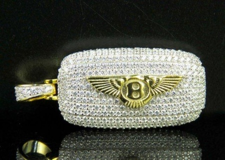 Bentley Hommes diamant pendentif pendentifs antique luxe rappeur hip bijoux Collier gemme élégant célébrité style bling Urbain Douane ancien 3d print model - Mito3D