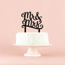cake topper mr mrs 3d print model in 3dexport celebration party wedding 3d print model - Mito3D