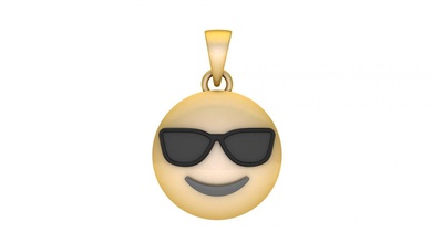 cool emoji diamond pendant 3d print model in pendants 3dexport emoticon coolguy coolface chill iphone pandle cnc 3dprintbale zbrush gold silver cute luxury face smartguy jewelry 3d print model - Mito3D