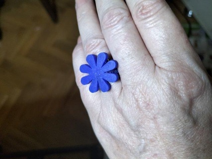 Marguerite fleur anneaux pratique Facile facile impression 3d print model - Mito3D