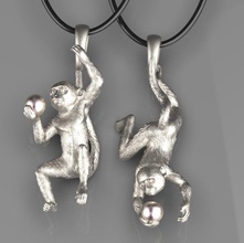 boucles d'oreilles 3d impression modèle in 3dexport perles singe pendentif or bijoux zoo femelle collier colliers 3d print model - Mito3D