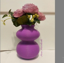 figürlü vazo bahçıvan kapalı çiçek çanak buket ev eşyaları 3d print model - Mito3D