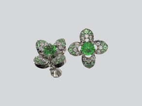 flower earrings 3d print model in 3dexport jewelery jewellery pusset gold gemstones diamods saphire emerald rubi 3dmodel 3d print model - Mito3D