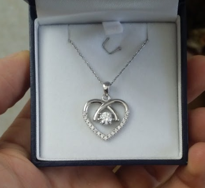 heart pendant beauty dimond jewelry woman gold silver gem beautiful neckles 3D print model - Mito3D