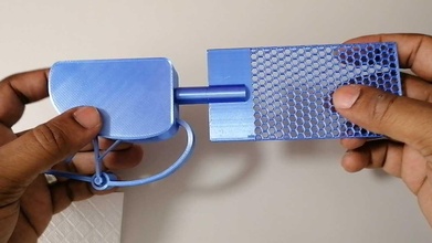manual shaker 3d print model in 3dexport toy kitchen technology tech mechanic gadget 3d print model - Mito3D