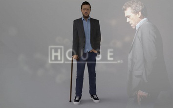 md gregory house ready color 3d printing print model in figurines 3dexport doctor medical disease genius tv series movie actor hollywood celebrity hugh laurie 3d print model - Mito3D