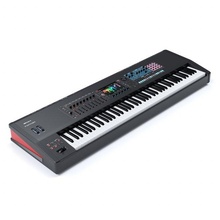 müzik iş istasyonu Roland Fantom 8 sentezleyici müzikal enstrüman elektronik ses piyano tuş takımı dijital 3d print model - Mito3D