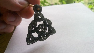 pendant triquetra voronoi 3d print model in pendants 3dexport jewelry celtic magic 3d print model - Mito3D