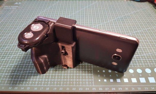 smart phone camera grip - holder cameras photography shooting smartphone cell tripod selfie gadget gadgets diy 3d print model - Mito3D