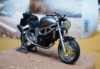 suzuki sv 650n 1999 - 2002 suzuki sv650 650 motorcycle motorbike nakedbike streetbike bike streetfighter toy 112 collectible model moto racing japan stl masito