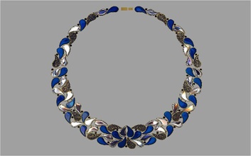 tjf 3 diamond gold necklace 3d print model - Mito3D
