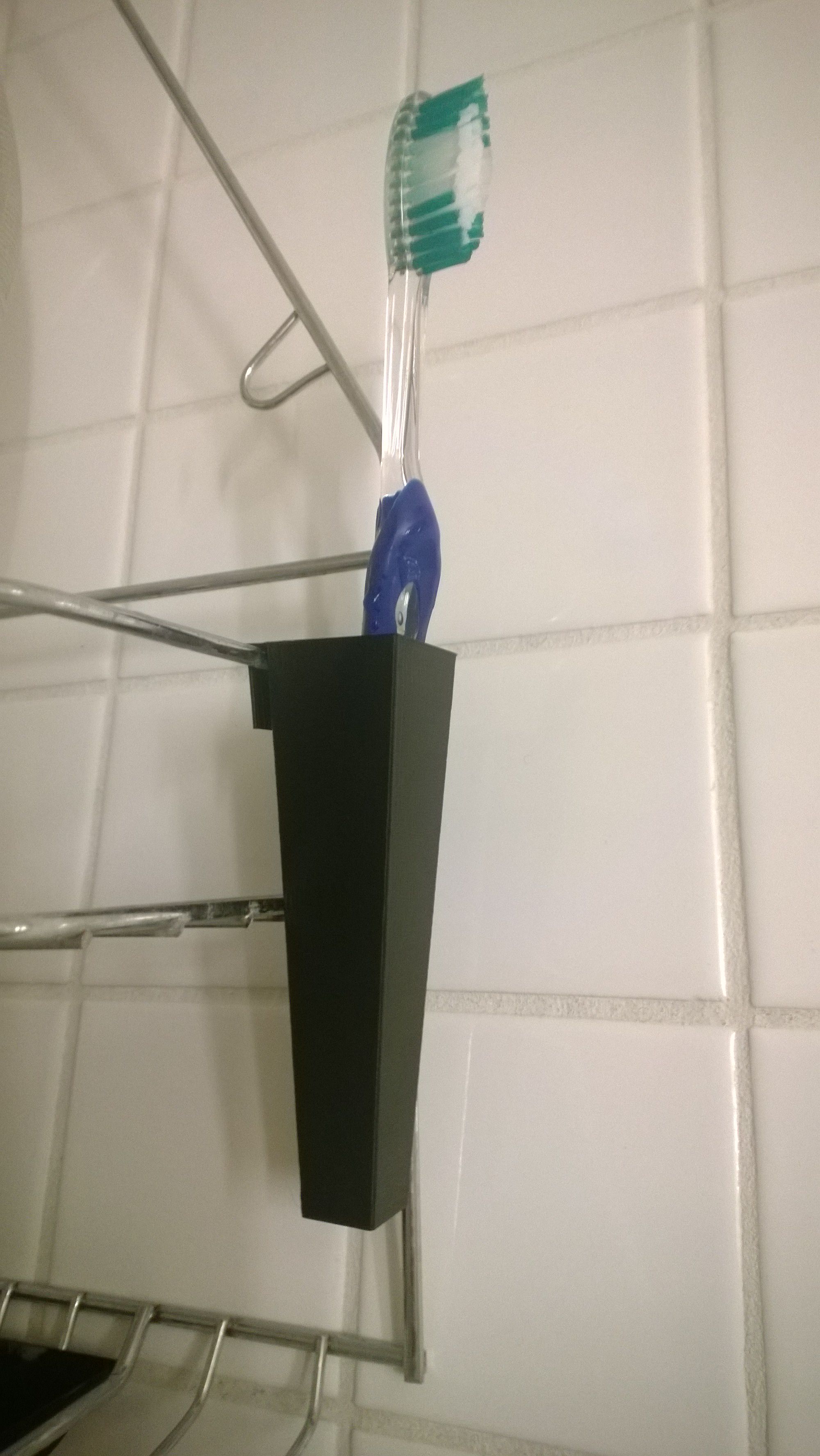001a - clip-on porta-escova de dentes a casa o teste atestar gadgets outros banho 3D print model - Mito3D