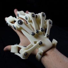 3d stampato bionico scheletro 3dprinting mano robotica bionica arte fascino bene sculture 3d print model - Mito3D