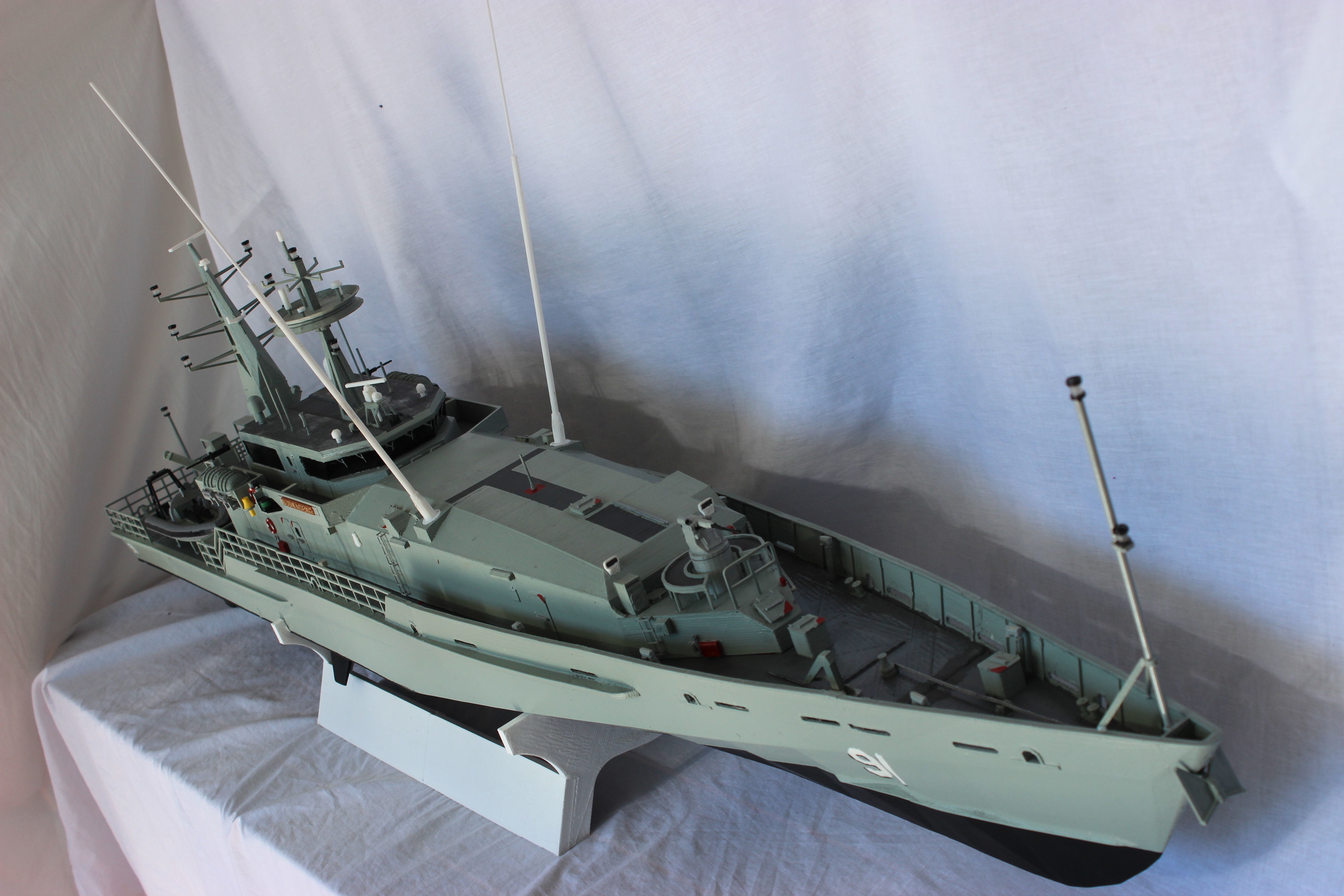 48th scale remote controlled armidale class patrol boat ship rc radio australian navy hammersley hobby military exhibition games toys 3D print model - Mito3D