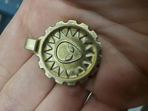 alien pendant jewelry bronze printable necklace art design medallion silver precision pendants 3d print model - Mito3D