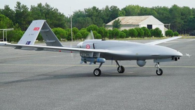 armé équipage aérien véhicule avion militaire aéroport hélicoptère uav drone science ingénierie 3d print model - Mito3D