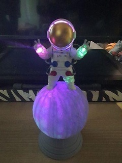 astronauta espacio personaje nasa Ciencias Luna astro exploración escultura traje espacial Marte deco decoración decorativo Arte juegos juguetes 3d print model - Mito3D