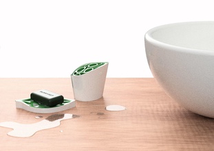 salle bains nature trousse fleur vert baignoire savon maison plat décoration facile conception 3d print model - Mito3D