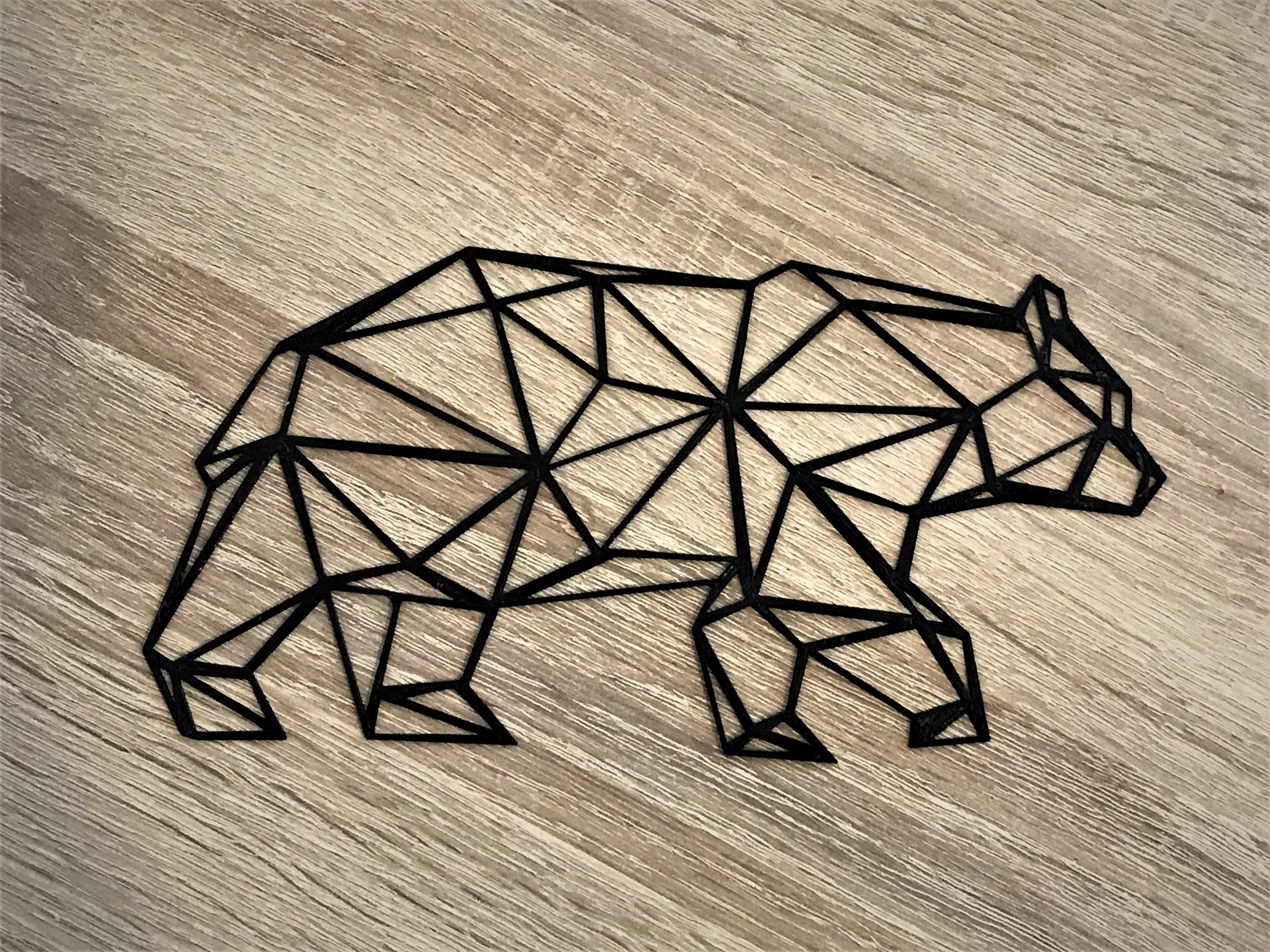 Urso geométrico formas animal fera natureza criatura pelúcia brinquedo urso pardo parede decoração acessórios selvagem 2021 interior poli triângulo impressão escritório Ciência biologia 3D print model - Mito3D