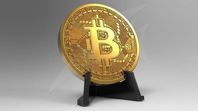 bitcoin desktop cartello taglia btc standy statua arredamento moneta denaro contante arte monete distintivi 3d print model - Mito3D