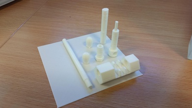 zincir kesici monte a ince tabak zincir model üzerinde plaka substratı 3d hobi kendin yap mekanik parçalar 3d print model - Mito3D