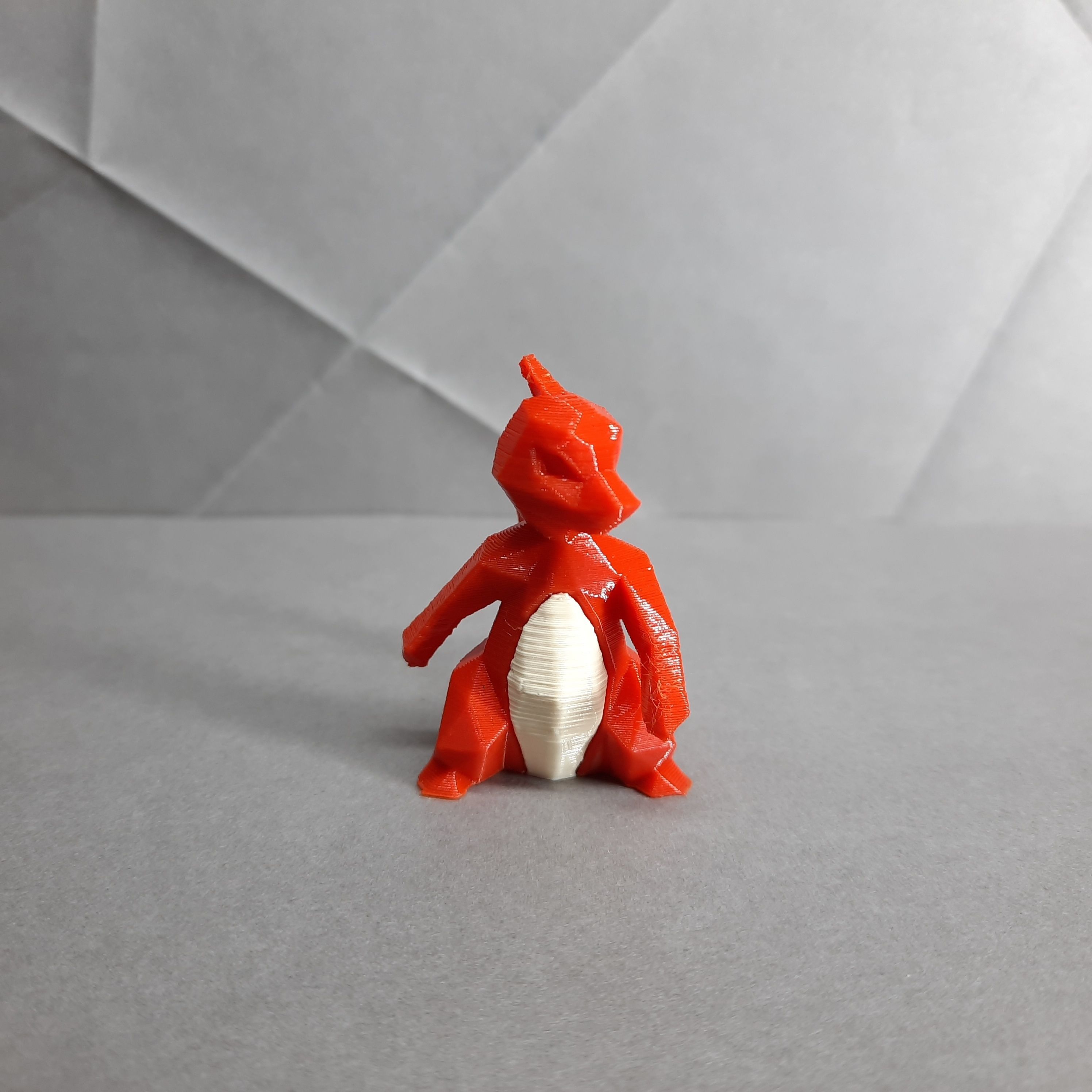 charmeleon poli pokemon lowpoly poligono diamante cubismo cenere pikachu nintendo game boy firstgen generazione collezione regalo ragazzi compleanno pokeball figura giochi giocattoli 3D print model - Mito3D