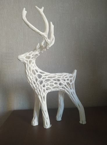christmas deer voronoi cerf santa claus noel animal house decor 3D print model - Mito3D
