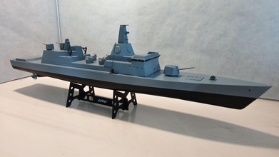 kruvazör 3d yazdır savaş gemisi gemi 3dprint rc uzak radyo donanma askeri tabanca hobi oyuncaklar elektronik tekne kendin yap otomotiv 3d print model - Mito3D
