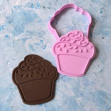 cupcake cookie cutter cookiecutter games toys house kitchen dining cookiestamp cake food cutting nickelodeon kids play decoration disney micky 3d print model - Mito3D