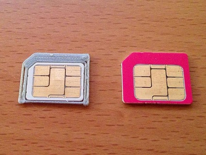 bricolaje diy nano sim tarjeta adaptador 3d impreso micro SIM pasatiempo electrónica móvil 3dprinted 3d print model - Mito3D