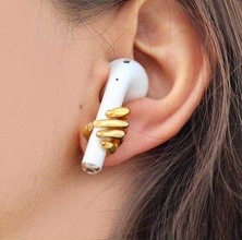 earring hugs airpod hand printable silver gold pendant necklace iphone engagem jewelry white jewellery wedding earrings 3d print model - Mito3D