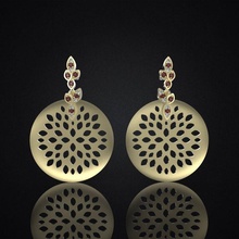 earrings delicate leaves 4 jewelry earring flowers jewel jewels jewelery jewellery vihad3d 3d print model - Mito3D