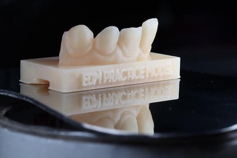 edm dentaire entraine norme modèle direct vernis échantillon dents dent émail dentiste dentisterie anatomie molaire soucier dentition canin maxillaire science 3d print model - Mito3D