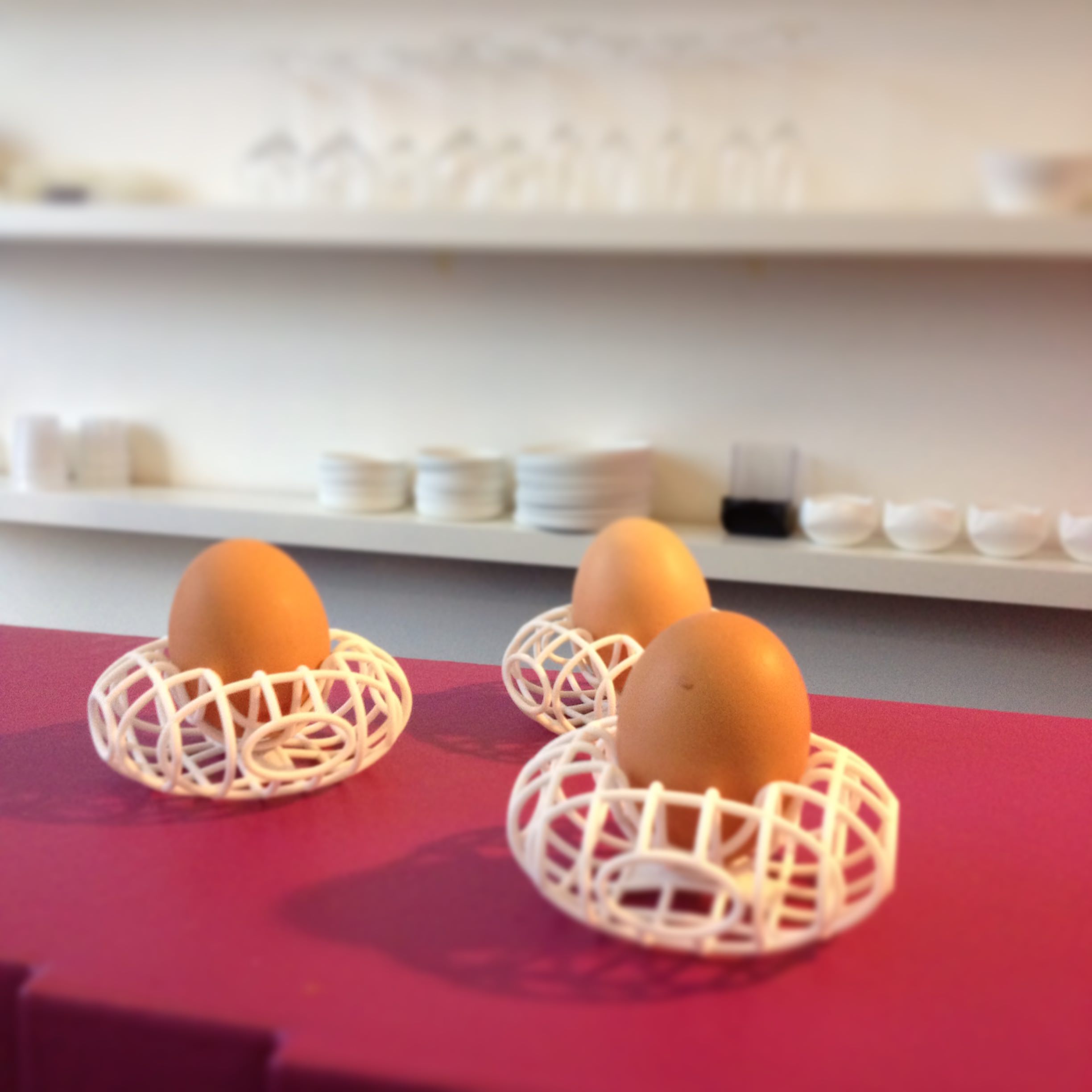 huevito de huevo taza casa diseño frederik feek los hogares herramientas la pascua impresión el accesorios 3D print model - Mito3D