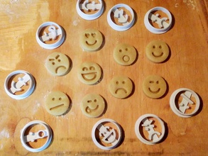 emoticonos galleta cortadores conjunto cortador protonik galletas emoticon emoji smiley galleta cocina horneando casa comida 3d print model - Mito3D