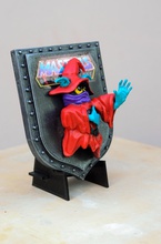 escudo orko comic man figura rojo retrato fantasia coleccion cuadro decorativo art sculptures 3d print model - Mito3D