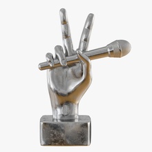 figurina mano il microfono art metallo dita musica statua la scultura l'acciaio musicale figura condensatore isolate metallizzato spettacolo chrome bianco uomo sculture 3d print model - Mito3D