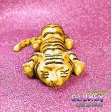 flexi year tiger cat chine symbol 2022 clumsy cute articulated lazy toy cristmas games toys 3d print model - Mito3D