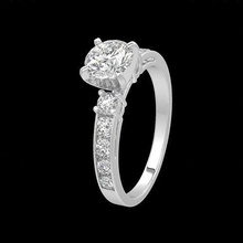 glam Solitär Ring Sterling druckbar Schmuck Engagement Mode Schönheit 3d print model - Mito3D