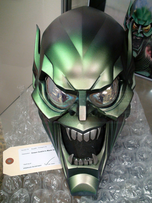 verde duende hombre araña villano maravilla osborn máscara casco víspera santos juegos juguetes 3D print model - Mito3D