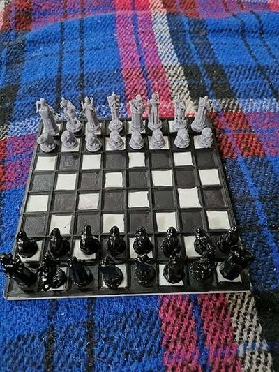 harry alfarero ajedrez obispo rey caballero empeñar reina película torre harrypotter juegos juguetes tablero 3d print model - Mito3D