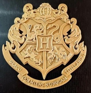 Harry vasaio Hogwarts scuola distintivo hp simbolo hogwart hogwarts emblema scudo passatempo Fai 3d print model - Mito3D
