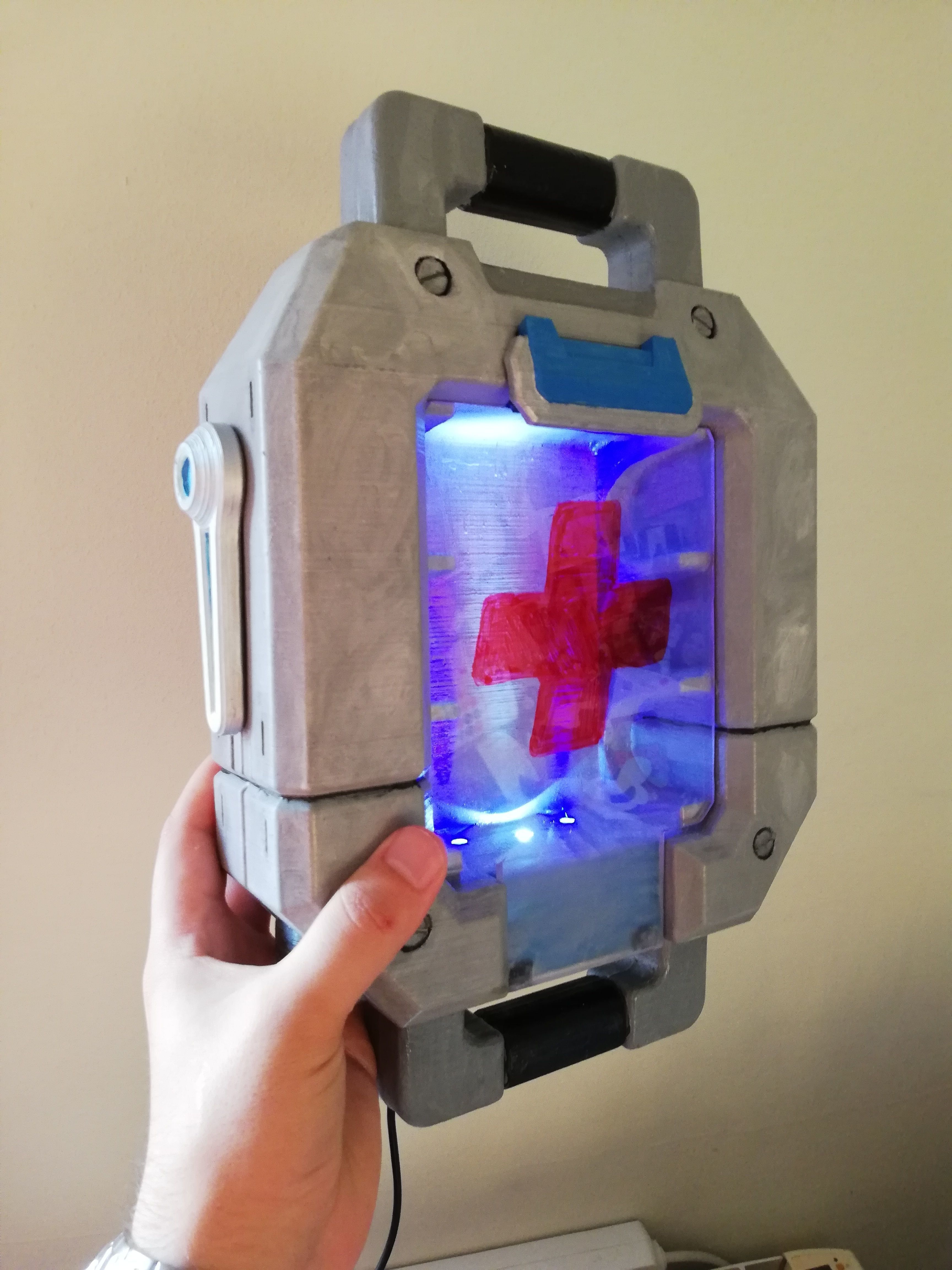 healthpack style de boîte overwatch jeux-jouets la décor metacrilato juegos jeux pc médicaux led iluminacion l'électricité puissance rol les jouets jeu accessoires 3D print model - Mito3D