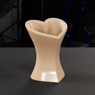 heart vase - penholder flower decoration art pot inovation design gift unique flowerpot valentine house decor 3d print model - Mito3D