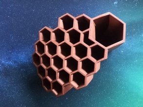 honeycomb pencil pen organizer holder stl hexagon honey bee shape futuristic decoration geometric hobby diy 3d cool house accessories desk organization pencils pens 3d print model - Mito3D