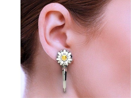 hoop earring daisy flower jewelry gold earrings silver diamond printable jewellery jewel engagement gem wedding ring platinum 3d print model - Mito3D