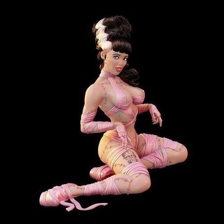 orrore betty paige figura ragazza amore donna statua carattere arte sculture Messia rottame 3d print model - Mito3D