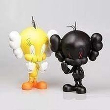 kaws tweety character art fiction printable 3dprint future scifi sci laser sculpture skull games toys kaychain statue whatparty party 3d print model - Mito3D